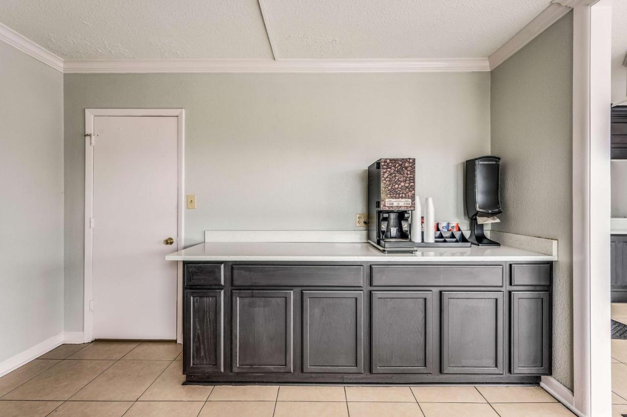 Motel 6-Tupelo, Ms - Downtown Eksteriør billede